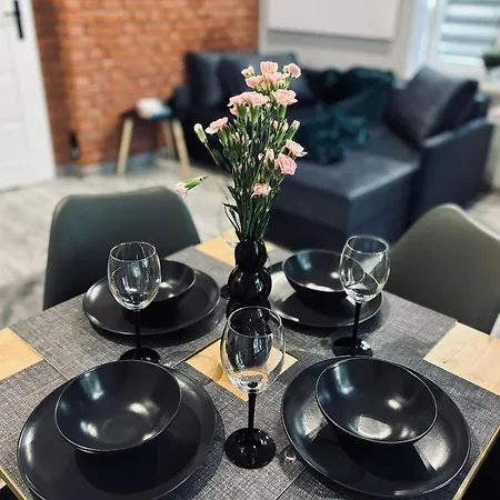 شقة 87 يلينيا غورا